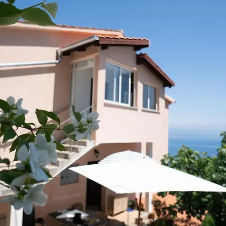 Cvita - Cozy With An Amazing View * Ловран